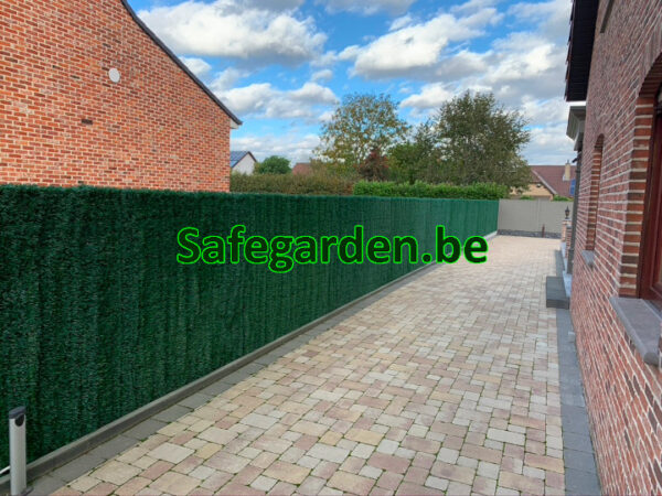 Kunhsthaag op rol Safegarden Ultra - nagenoeg zichtdicht - korting
